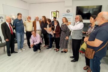 Radu Bercea în mijlocul prietenilor