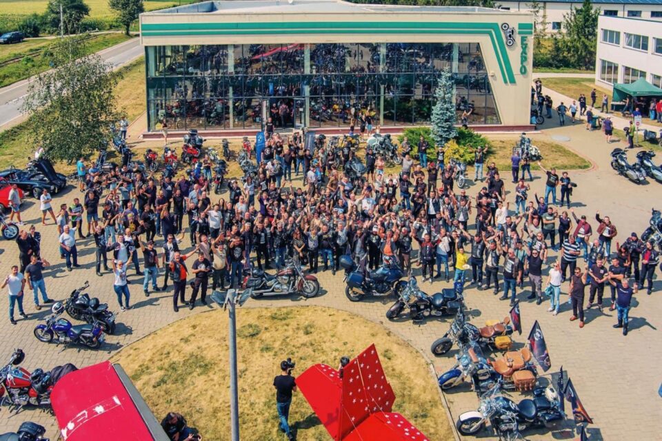 Motociclistii la muzeul moto din Horodnic