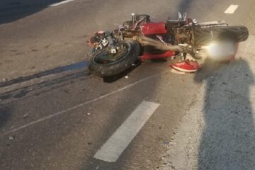 Motociclistul nu avea permis, iar motocicleta nu era înmatriculată (Fotografie generică)