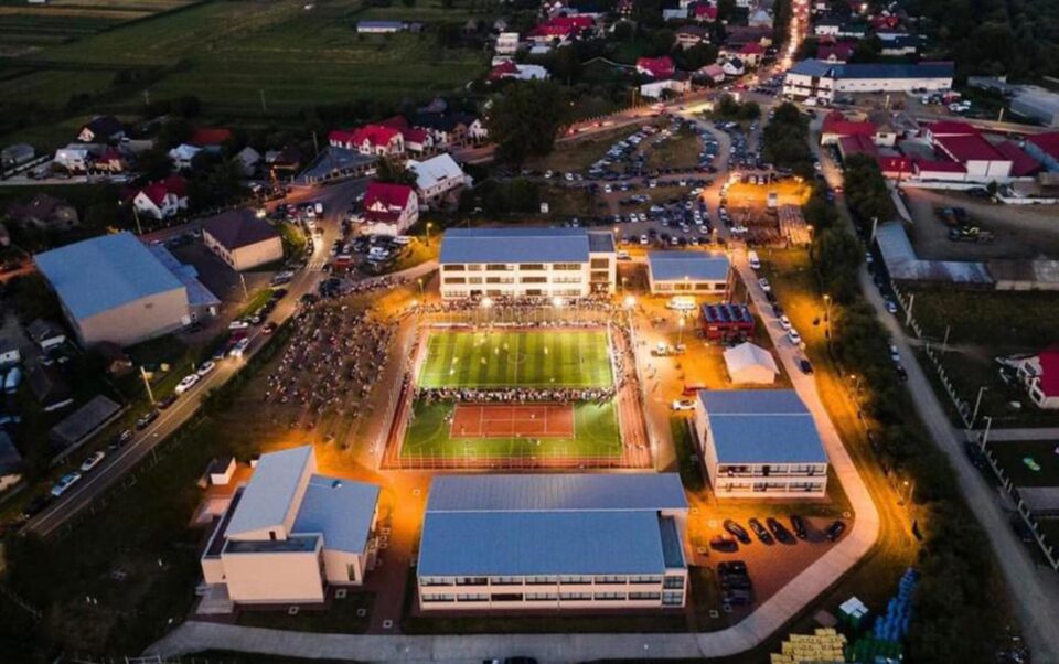 Cupa ”Ion Nistor” se va desfășura la moderna bază sportivă din Bivolărie. Foto - Robert Cîrdei Cupa ”Ion Nistor” se va desfășura la moderna bază sportivă din Bivolărie. Foto - Robert Cîrdei