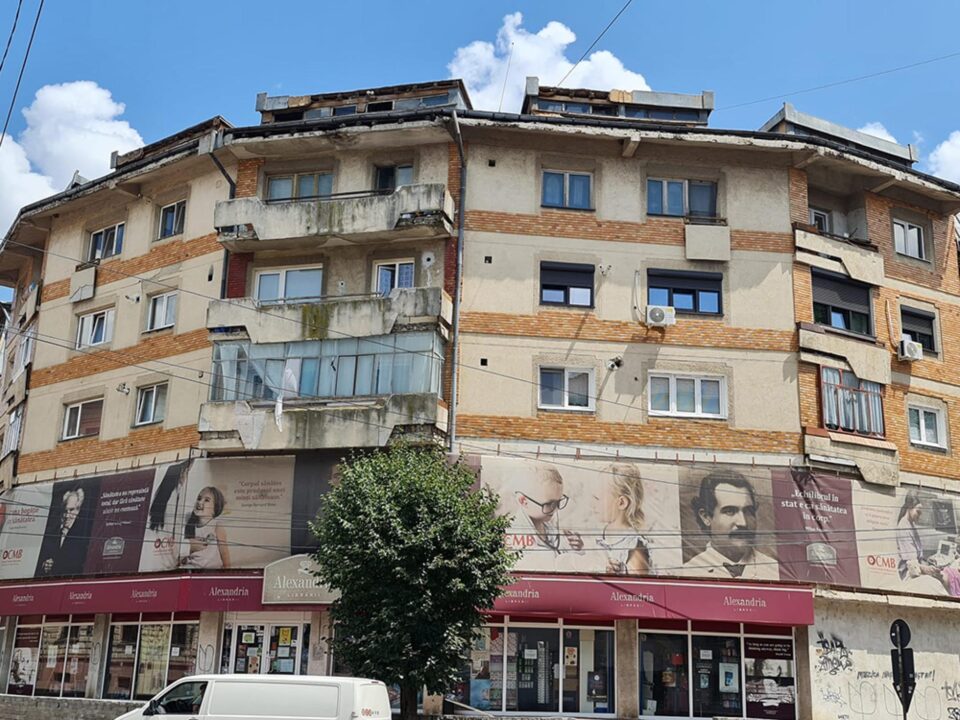 Săptămâna viitoare încep lucrările de reabilitare energetică a blocurilor din zona centrală a Sucevei Săptămâna viitoare încep lucrările de reabilitare energetică a blocurilor din zona centrală a Sucevei