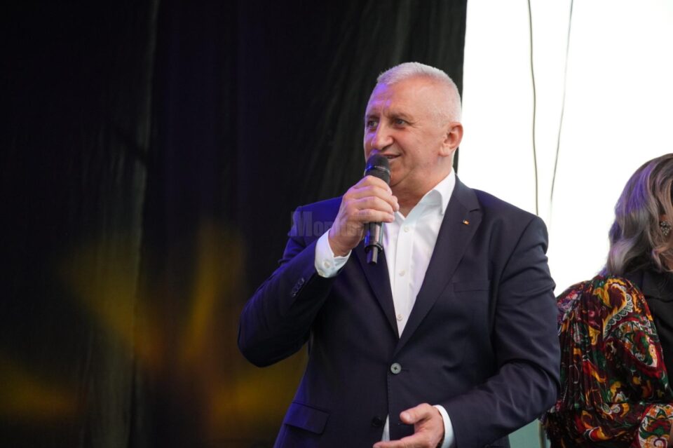 Primarul orasului Vicovu de SUs, Vasile Iliuț