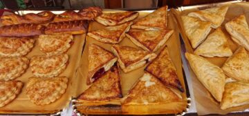 Răsfăț culinar pentru boieri și domnițe, cu meniu special de festival medieval, la Restaurantul ”Ceaunul Răzeșilor”
