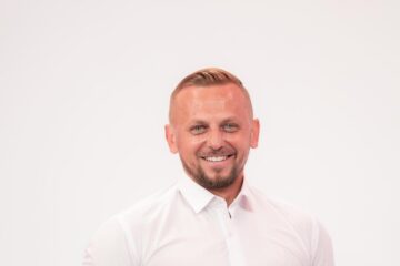 Jurnalistul Alexandru Covașă este noul purtător de cuvânt al PNL Suceava