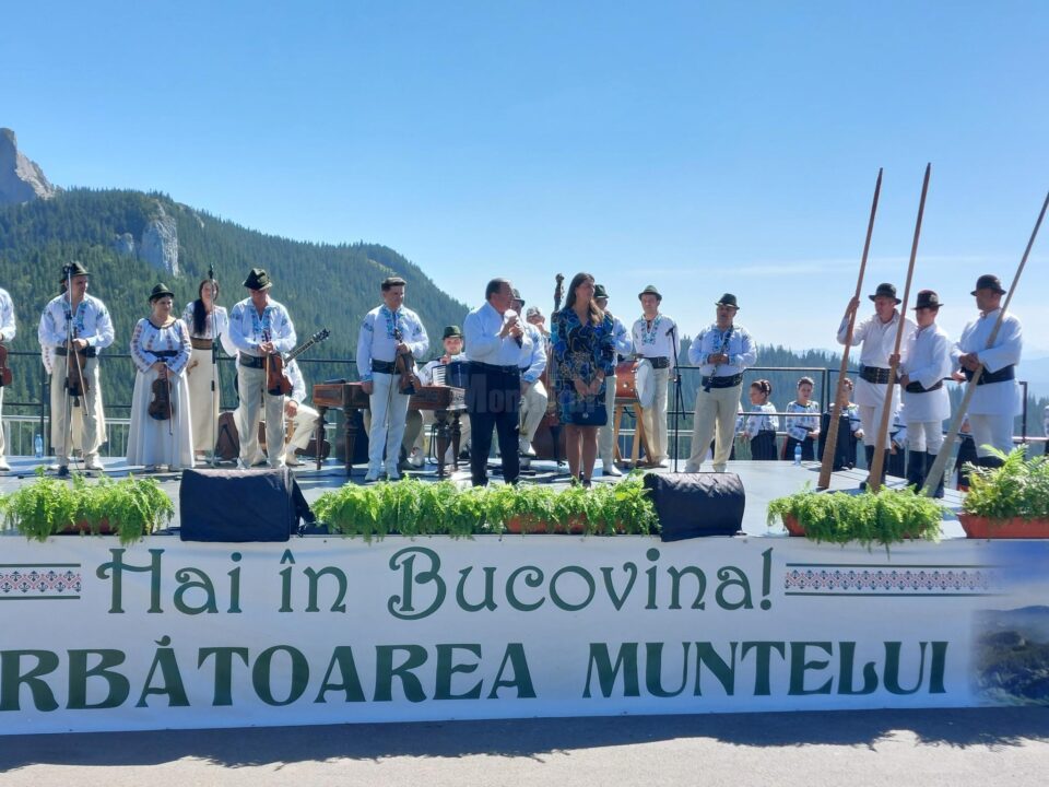 Pe masivul Rarău a avut loc o nouă ediție a „Sărbătorii Muntelui”