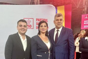 Larisa Blanari alături de liderul PSD, Marcel Ciolacu, și viitorul președinte al CJ Suceava, Gheorghe Șoldan
