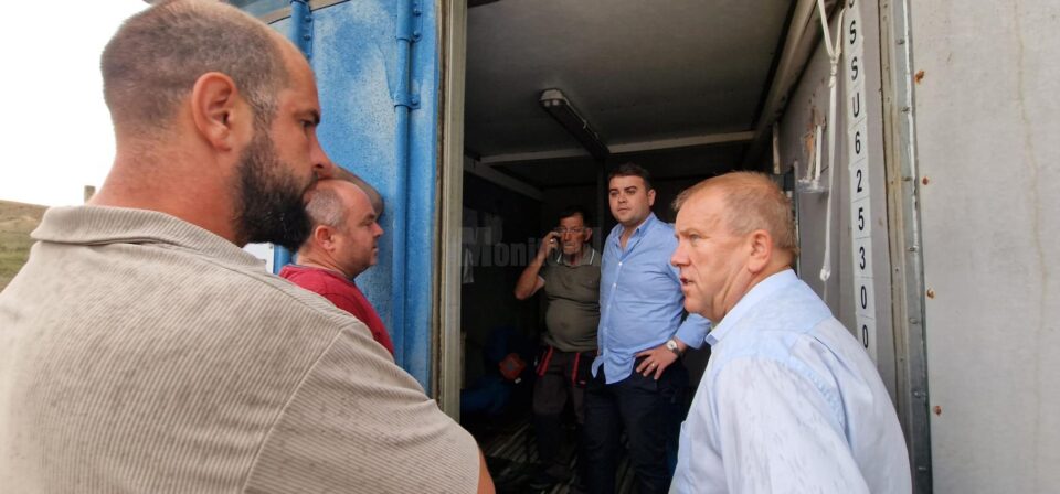Gheorghe Șoldan spune că va găsi soluții pentru rezolvarea problemei alimentării cu apă potabilă a comunei Botoșana Gheorghe Șoldan spune că va găsi soluții pentru rezolvarea problemei alimentării cu apă potabilă a comunei Botoșana