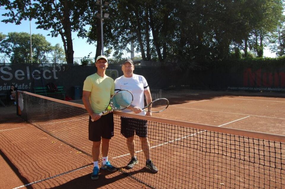 Iulian Iftode și Liviu Platoc s-au întâlnit în cadrul Categoriei Secundară Iulian Iftode și Liviu Platoc s-au întâlnit în cadrul Categoriei Secundară