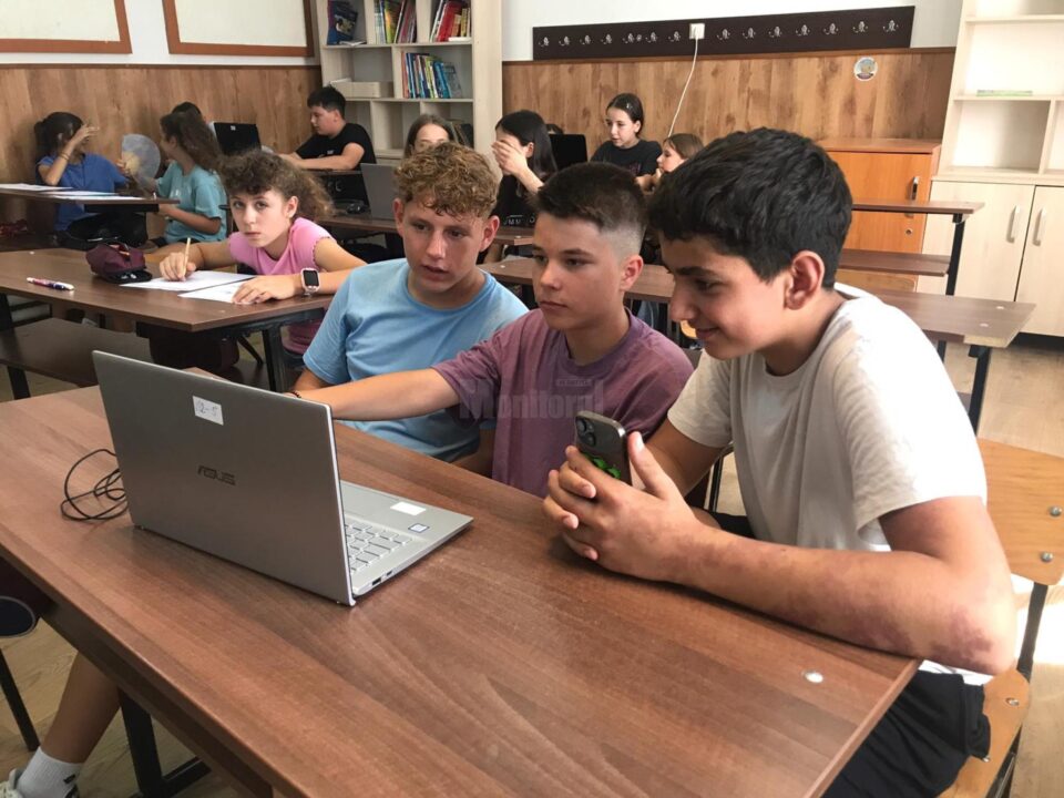S-a dat startul celei de a II-a ediții a Școlii de vară a Liceului Tehnologic „Iorgu Vârnav Liteanu” din Liteni