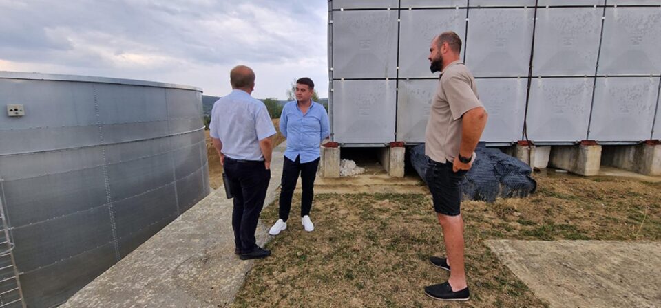 Gheorghe Șoldan spune că va găsi soluții pentru rezolvarea problemei alimentării cu apă potabilă a comunei Botoșana Gheorghe Șoldan spune că va găsi soluții pentru rezolvarea problemei alimentării cu apă potabilă a comunei Botoșana