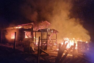Incendiu puternic la Mironu
