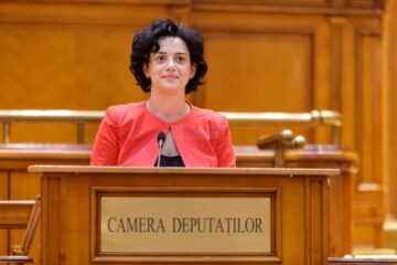 Deputatul PNL de Suceava Angelica Fădor