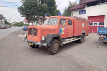 Mașina de pompieri încercată de hoți