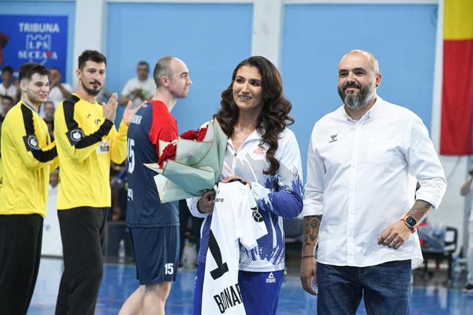 Campioana olimpică Ancuța Bodnar a fost invitata de onoare la partida cu Steaua