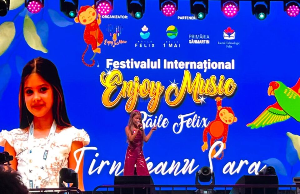 Eleva Sara Natalia Tîrnoveanu a câștigat două trofee în cadrul Festivalul Enjoy Music