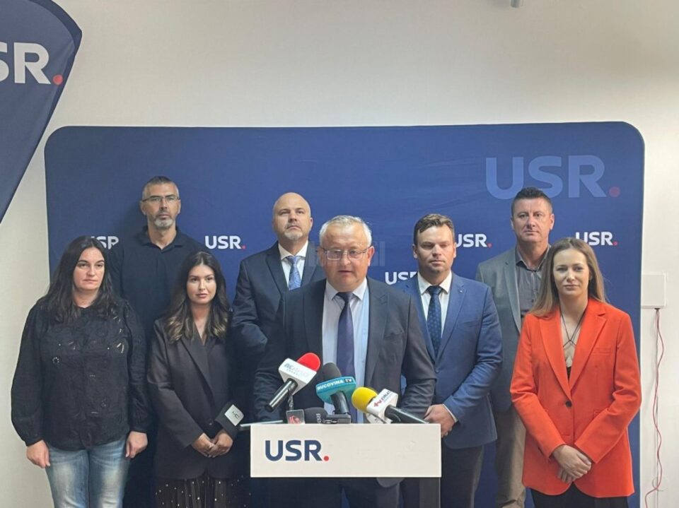 Emanuel Ungureanu și Daniel Popescu vor deschide listele USR Suceava pentru Camera Deputaților, respectiv Senat Emanuel Ungureanu și Daniel Popescu vor deschide listele USR Suceava pentru Camera Deputaților, respectiv Senat