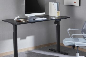 Folosiți același birou acasă și e deja prea mic? StableDesk are pentru voi birouri pe măsură!