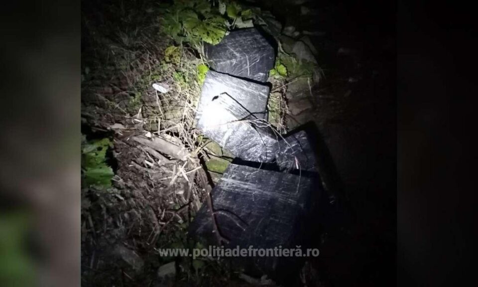 Cinci focuri de armă trase și țigări de contrabandă de peste 64.000 de lei confiscate la Ulma de polițiștii de frontieră
