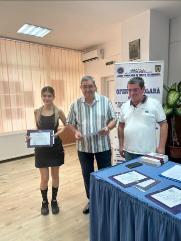 Eleve din județ, în tabără de creație la Călimănești