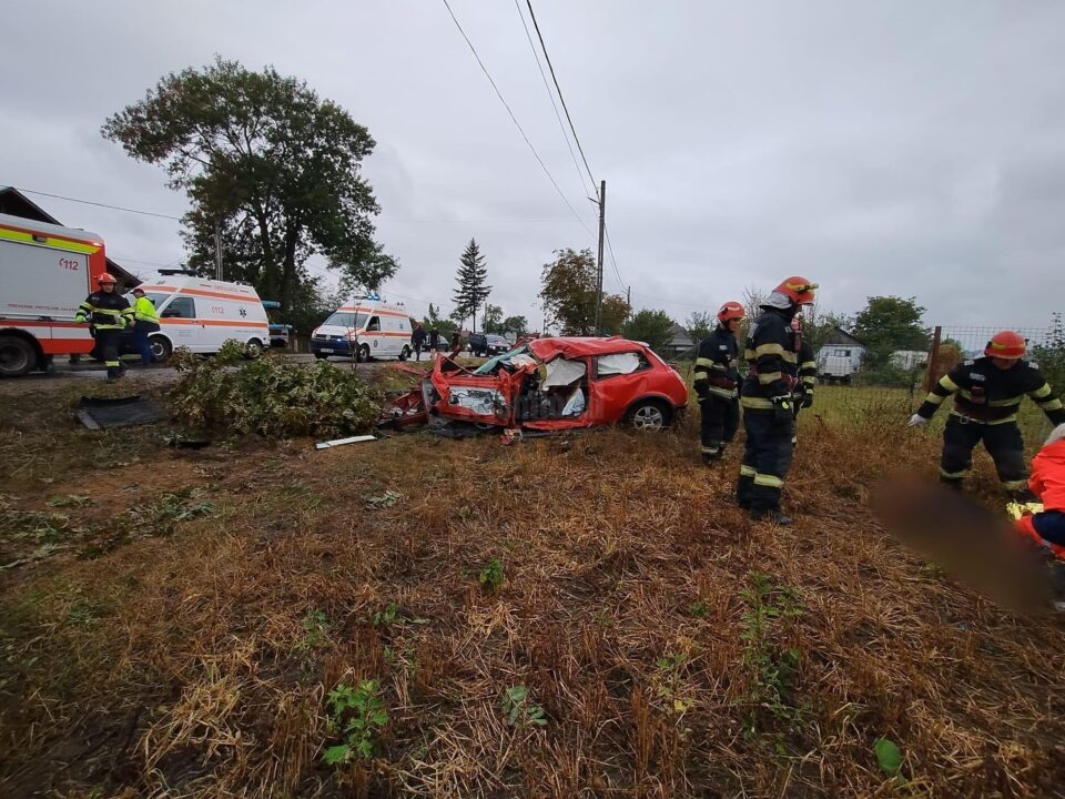 Consecințele teribilului accident de joi la prânz de pe E 85, de la Vadu Moldovei, sunt grave și pentru cele două femei care au supraviețuit impactului