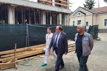 Gheorghe Flutur a declarat că noul cabinet stomatologic pentru copii va avea dotări și aparatură de ultimă generație