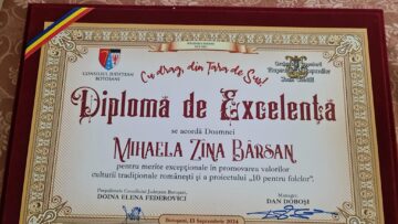 Mihaela Bârsan, inițiatoarea proiectului „10 pentru folclor”, a primit din partea autorităților județene botoșănene o Diplomă de Excelență