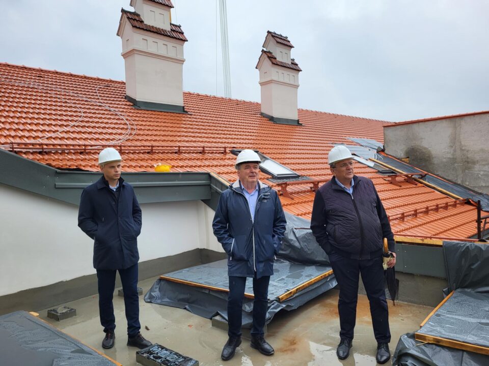 Gheorghe Flutur a verificat stadiul lucrărilor pentru reabilitarea Palatului Administrativ