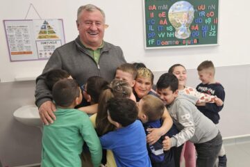 Gheorghe Fron spune că modernizarea școlilor a fost o prioritate în ultimii 12 ani