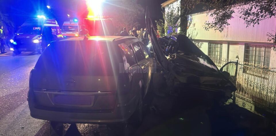 Beat la volan, a intrat în coliziune cu două mașini