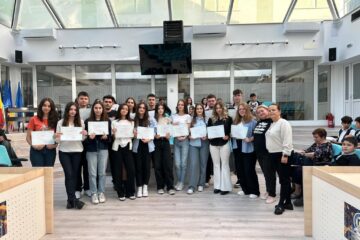 Festivitatea de decernare a diplomelor DELF - Diplome D’etudes en Langue Francaise