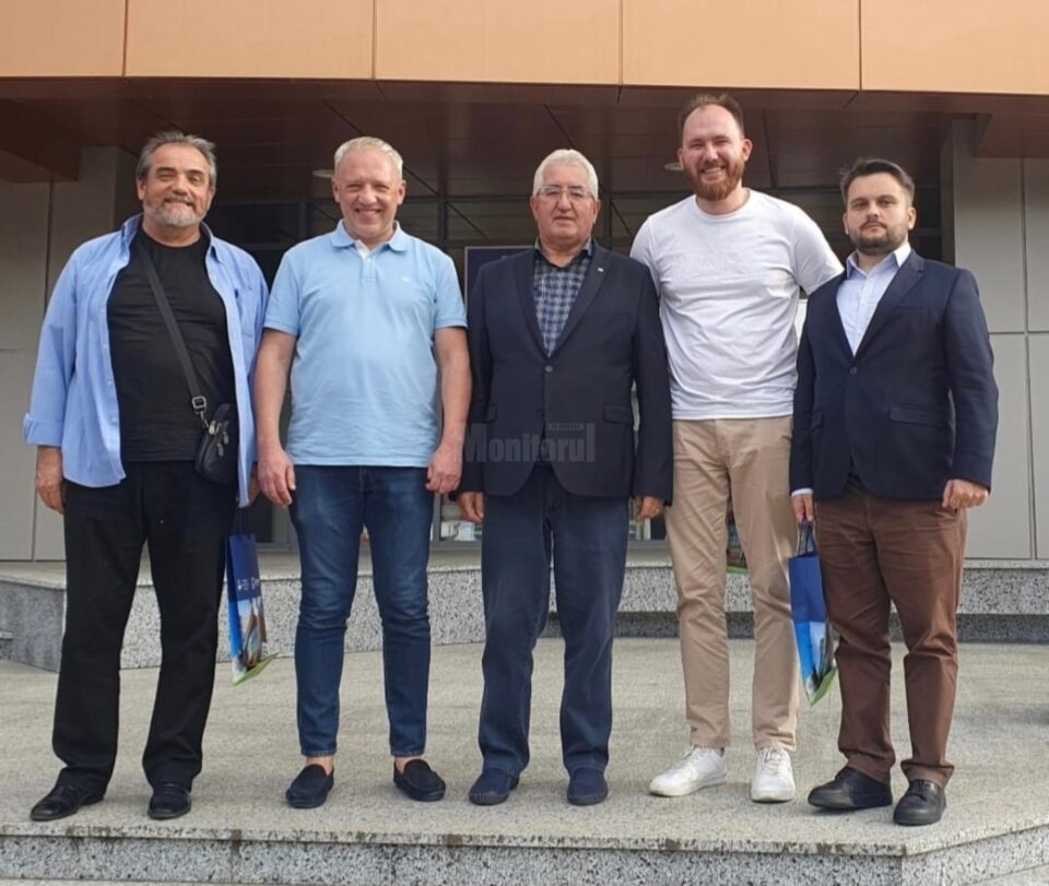 Primarul Ion Lungu cu delegația din Cernăuți, condusă de primarul Roman Kliciuk