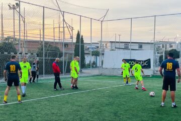 16 formații participă în Campionatul de old-boys
