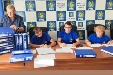 90.000 de suceveni au semnat pentru susținerea candidaturii liderului PNL, Nicolae Ciucă, la alegerile prezidențiale