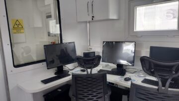 Computerul tomograf pe roți achiziționat de spitalul din Gura Humorului