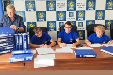 PNL Suceava a strâns 90.000 de semnături pentru susținerea candidaturii lui Nicolae Ciucă la alegerile prezidențiale