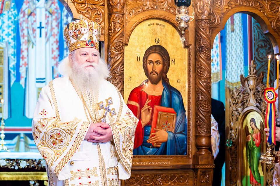 „Faceți bine celor care vă urăsc pe voi!” – Predica Înaltpreasfințitului Părinte Calinic la Duminica a XIX-a după Rusalii