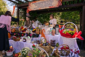 Târgul de toamna al Școlii „Regina Elisabeta” Rădăuți