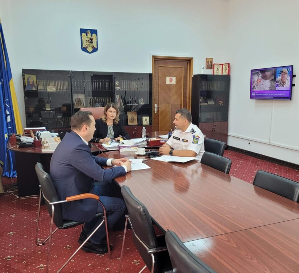 Prefectul Alexandru Moldovan a solicitat direct la Ministerul de Interne mai multe posturi de examinatori pentru obținerea permisului auto Prefectul Alexandru Moldovan a solicitat direct la Ministerul de Interne mai multe posturi de examinatori pentru obținerea permisului auto