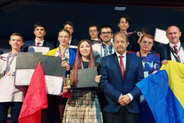 Rezultat bun pentru lotul coordonat de prof. Petru Crăciun, la Internaționala de Astronomie pentru Juniori, din Nepal