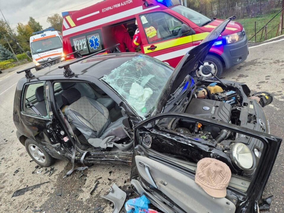 Accident violent pe fondul neasigurării în intersecție