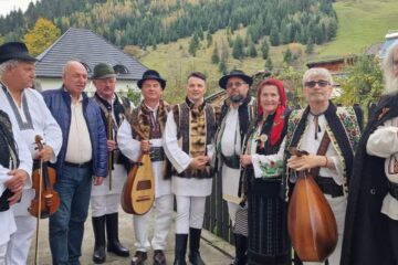 „Fluierași din Bucovina”, un spectacol memorabil la Casa de Cultură din Fundu Moldovei