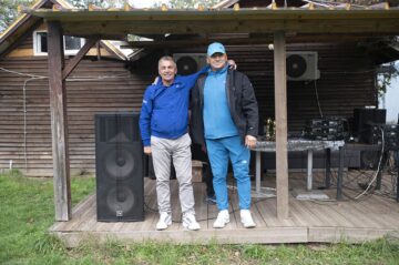 Doi dintre veteranii tenisului din Suceava, Costel Chelariu și Viorel Negru