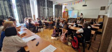 Șapte profesori și nouă elevi din Italia, Spania și Turcia, în vizită la Școala Gimnazială nr. 4 Suceava, în proiectul Stop Bullying Through Inclusion Games!