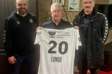 Gest de recunoștință al handbaliștilor suceveni adresat primarului Ion Lungu, la finalul a 20 de ani de mandat