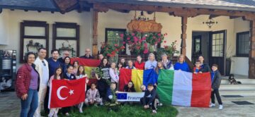 Șapte profesori și nouă elevi din Italia, Spania și Turcia, în vizită la Școala Gimnazială nr. 4 Suceava, în proiectul Stop Bullying Through Inclusion Games!