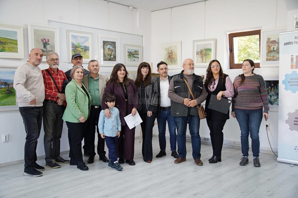 Expoziția „Vremuri și Valuri Călătorii în acuarelă, la Galeria de arta Zamca Foto Mihai Fomin