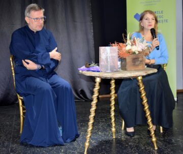 Lansarea cărții „Cerșetorul de albastru”, de pr. Crin-Triandafil Theodorescu, la Fălticeni
