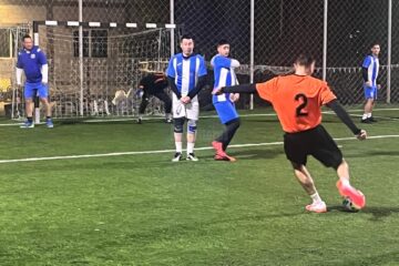 Revine a urcat pe prima poziție în campionatul de old-boys, în urma victoriei cu Apa Design