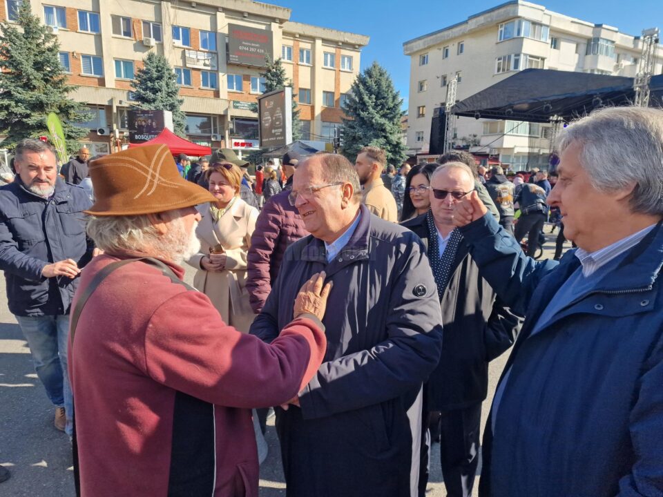 Gheorghe Flutur, la Târgul Mărului, de la Fălticeni