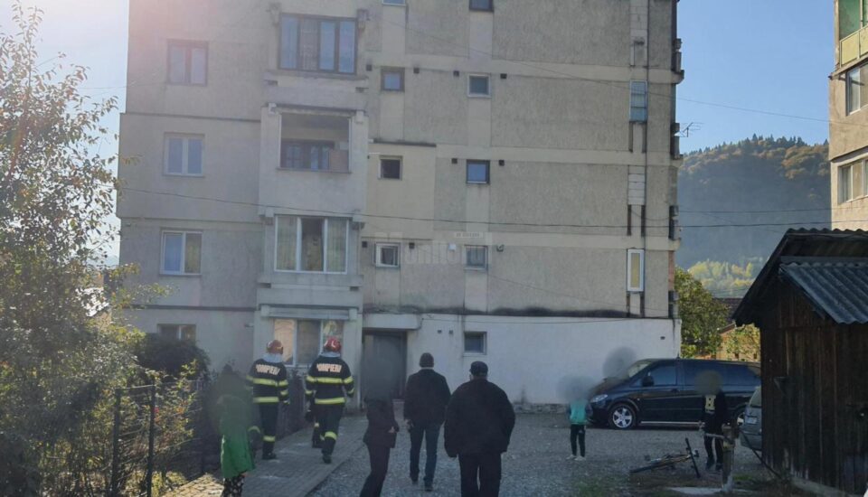 Explozie într-un apartament din Molid - Vama